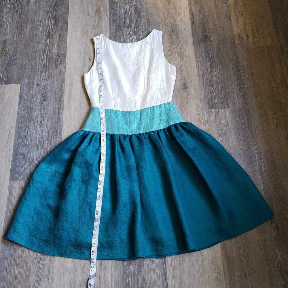 Alexia Admor dress - Picture 4 of 16